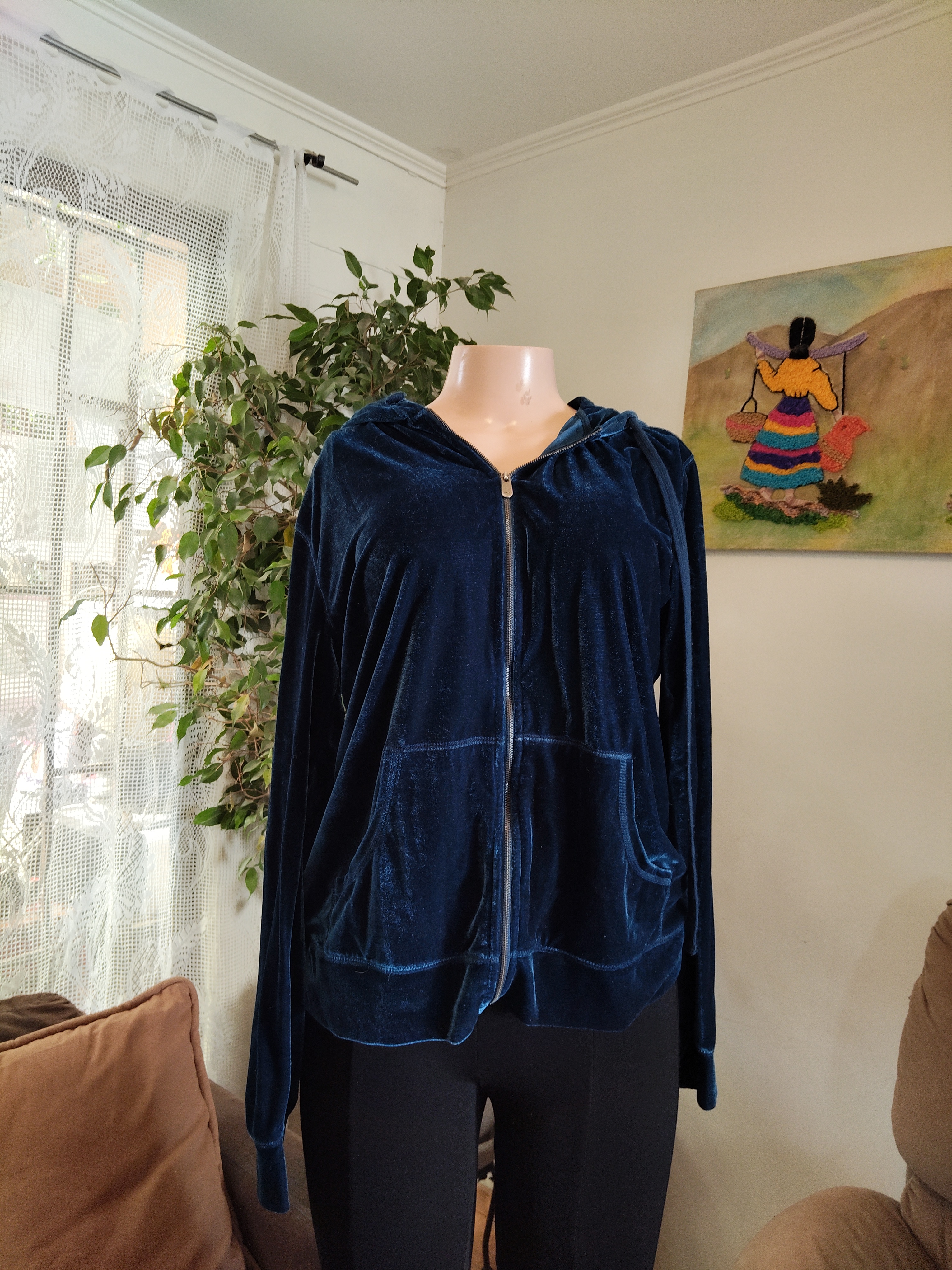 Hoodie terciopelo azul petróleo con zipper