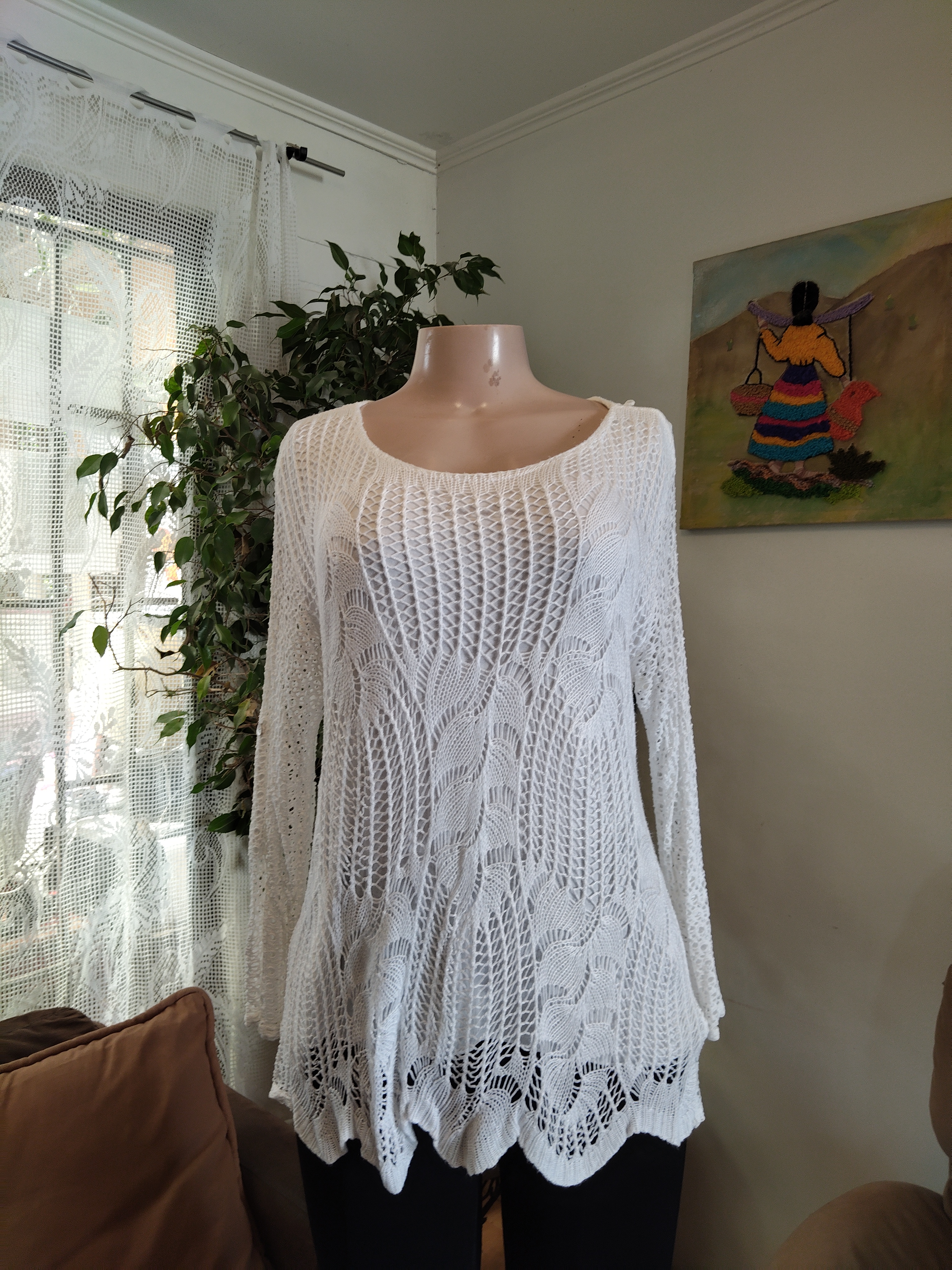 Sweater blanco crochet calado manga larga
