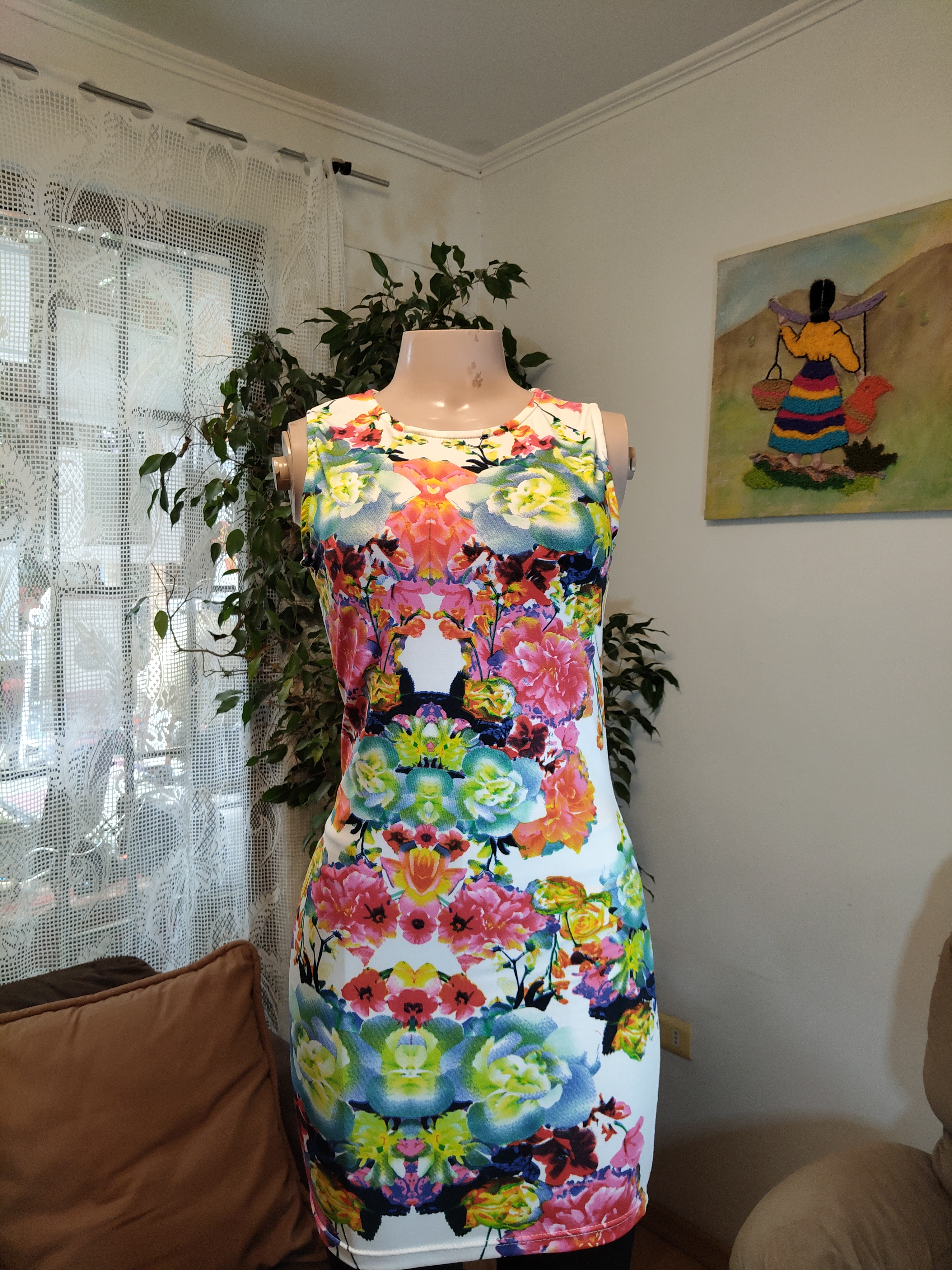 Vestido tubo floral espejado blanco